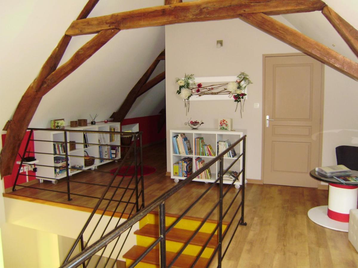 Chambres D'Hotes Mauvierges Segre ภายนอก รูปภาพ